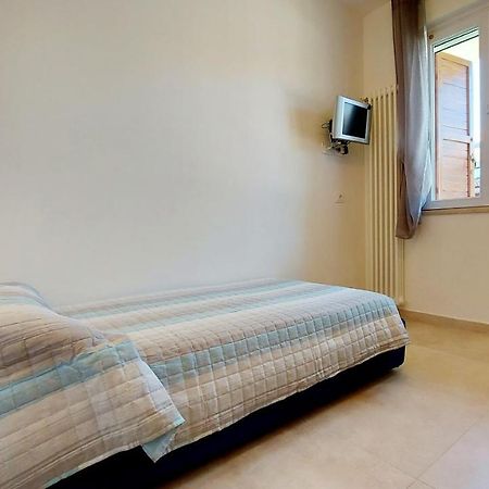 Narcisa View Lake&Pool Apartment Bardolino Bagian luar foto