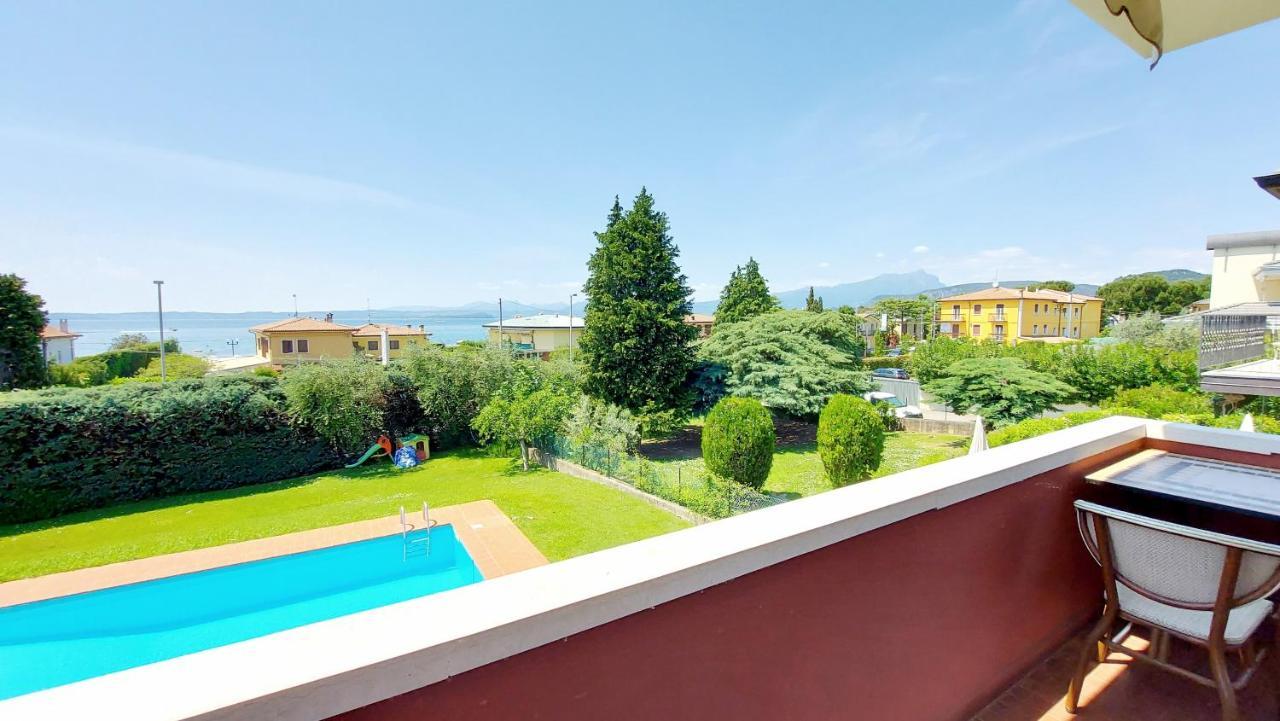 Narcisa View Lake&Pool Apartment Bardolino Bagian luar foto