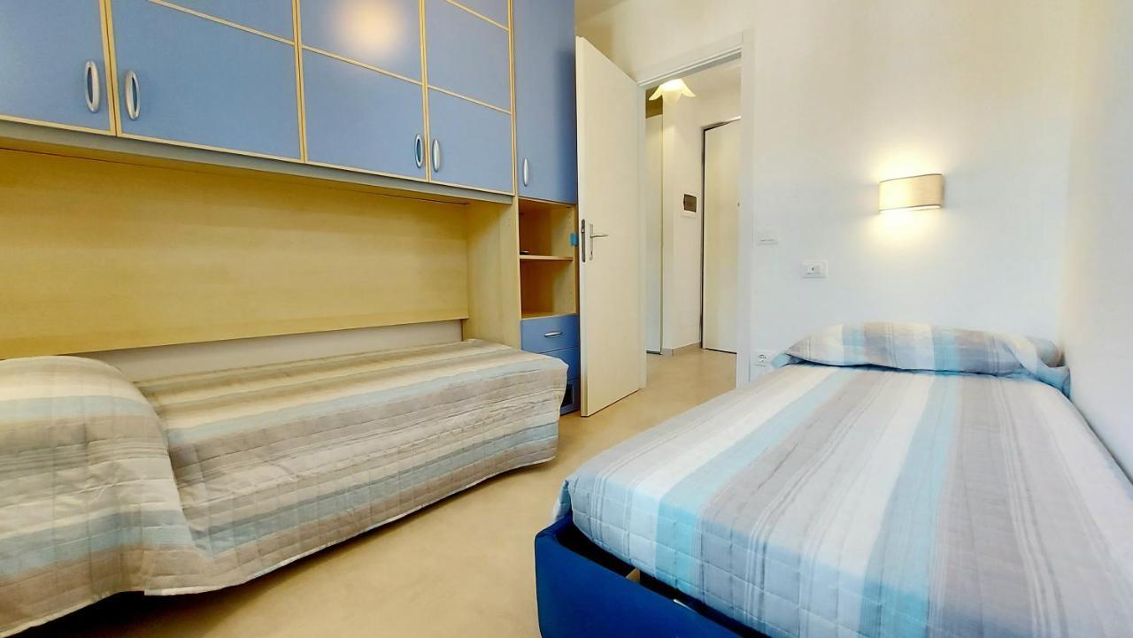 Narcisa View Lake&Pool Apartment Bardolino Bagian luar foto