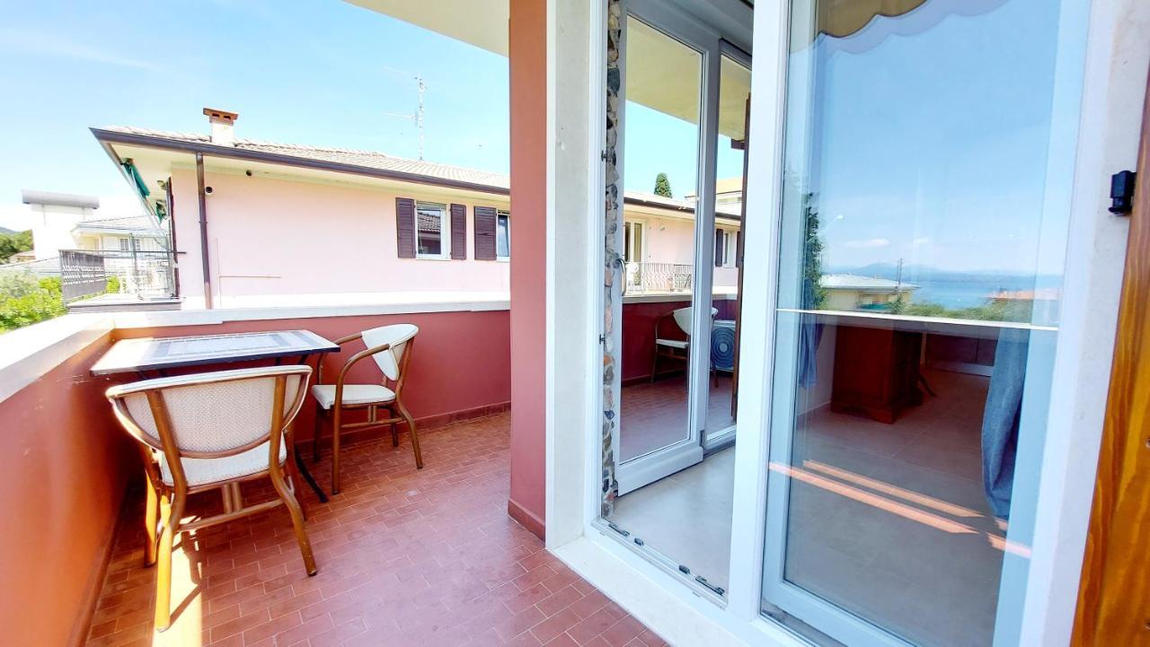 Narcisa View Lake&Pool Apartment Bardolino Bagian luar foto