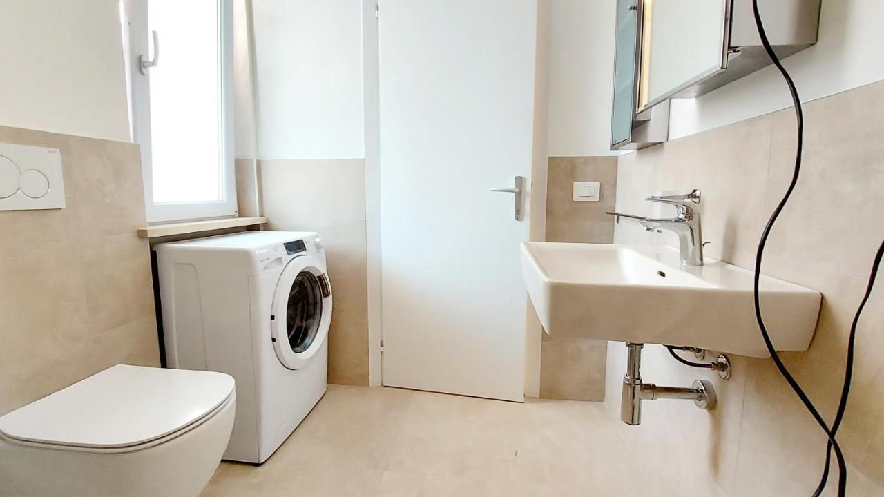 Narcisa View Lake&Pool Apartment Bardolino Bagian luar foto